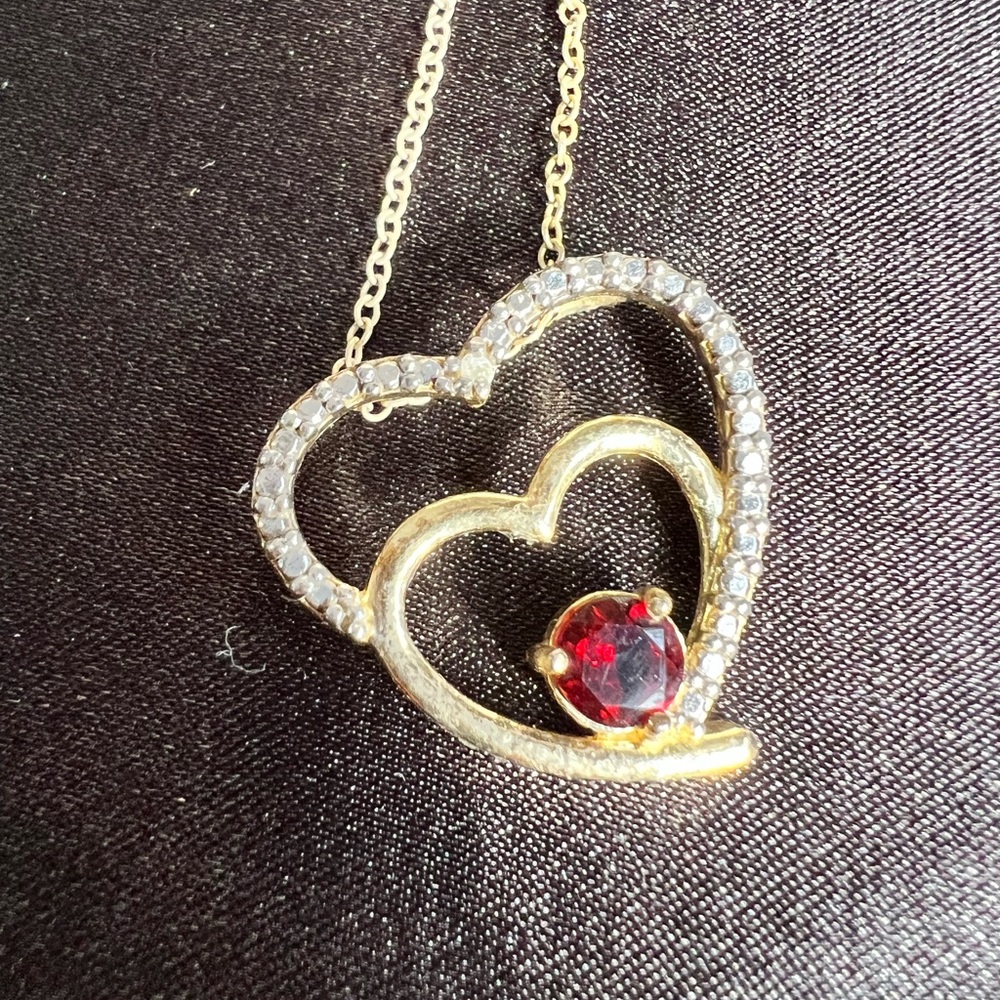 Heart garnet necklace.